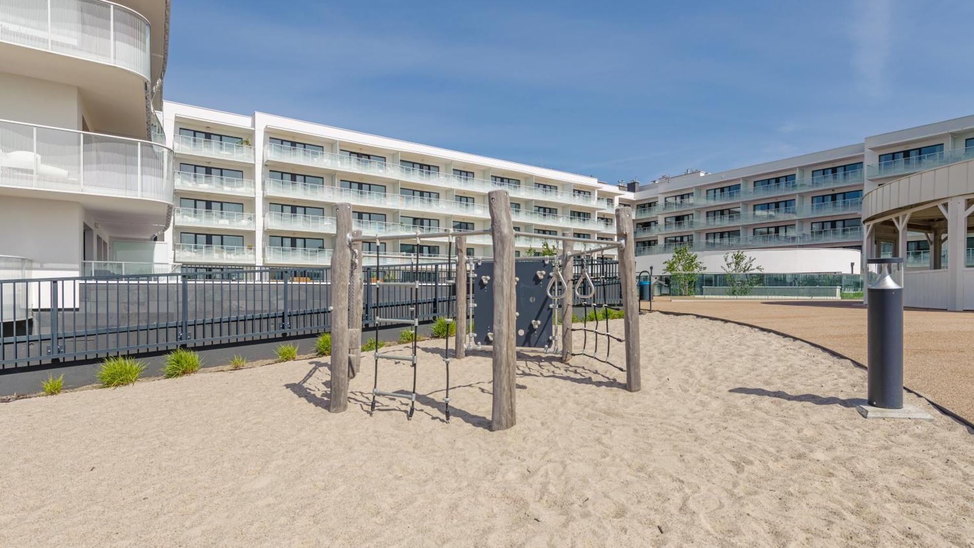 Apartamenty Z Basenem-Polanki Aqua - Holiday City Kołobrzeg Exterior foto